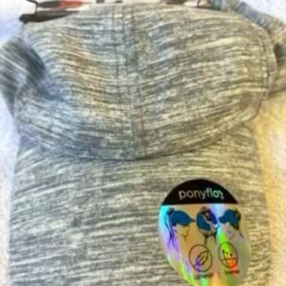 ponyflo active cap designed for a ponytail NWT - Picture 1 of 5